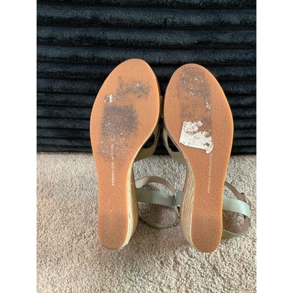 French Connection Green Sandals Wedges Sz 11 Criss Cross Coastal Resort Vacation - Picture 12 of 13